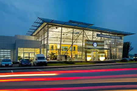 Автосалоны и паркинги из металлоконструкций