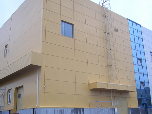 ТЦ "Мегамарт" (Нижний Тагил)